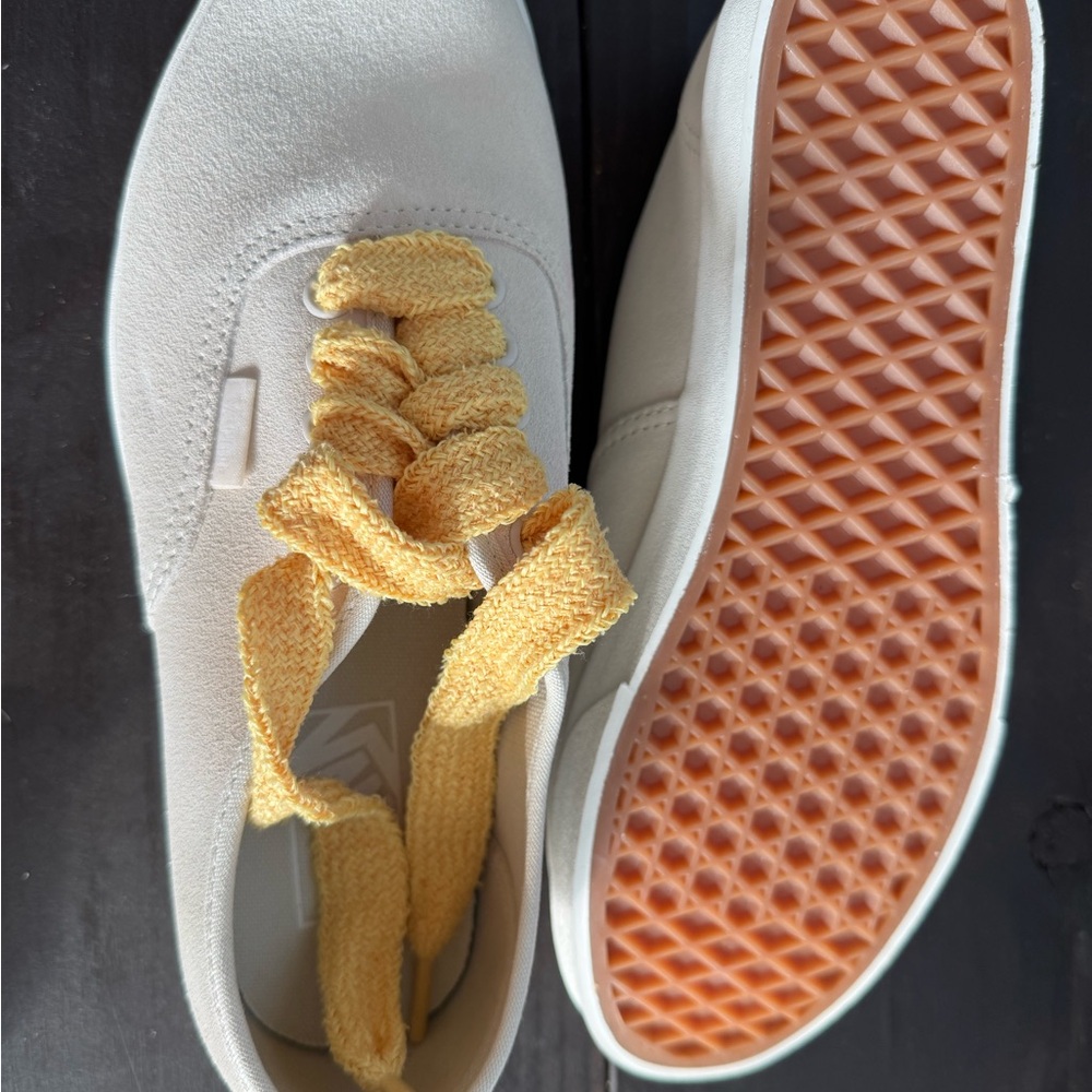 Vans Cream Canvas Shoes with Yellow Laces - Picture 2 of 2